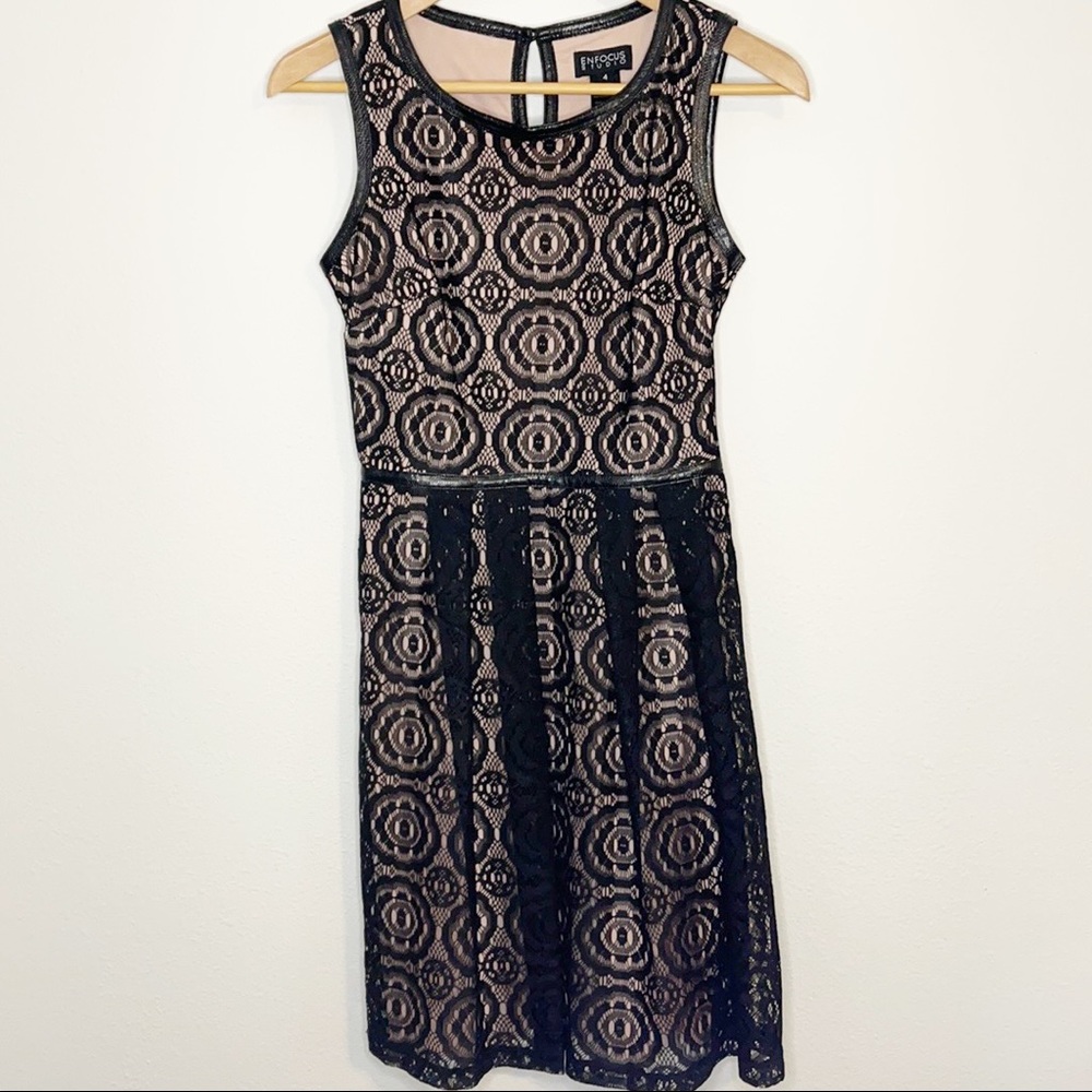 EnFocus Studio lace overlay dress 4